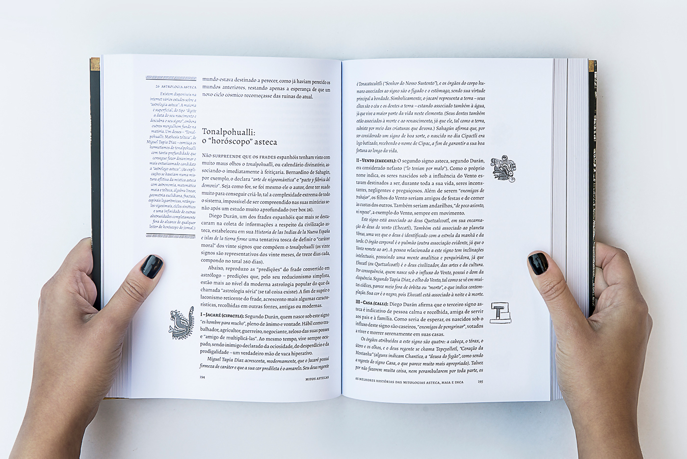 Mitologias Book Pages